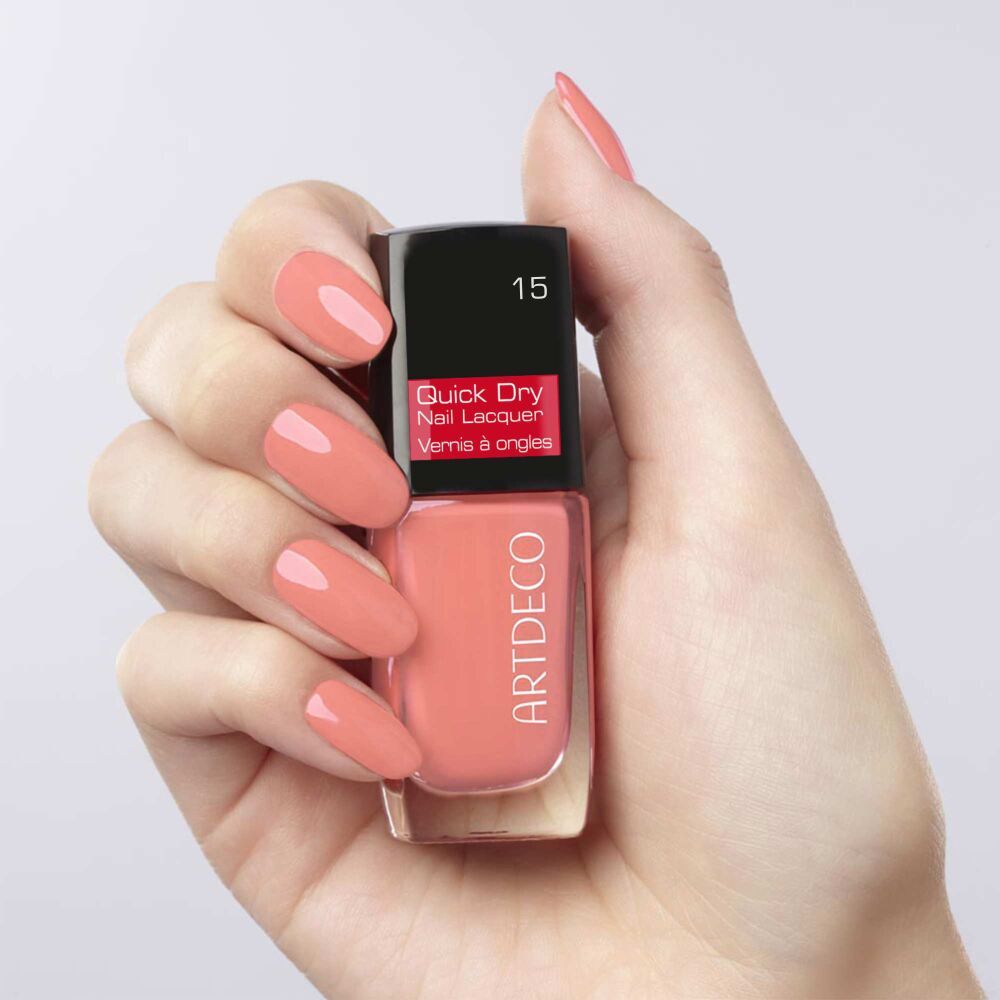 Quick Dry Nail Lacquer