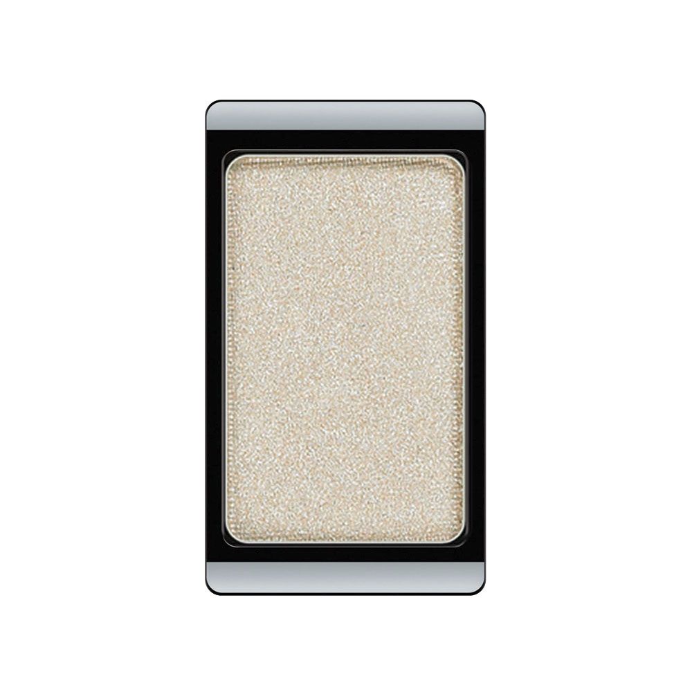 Eyeshadow pearl