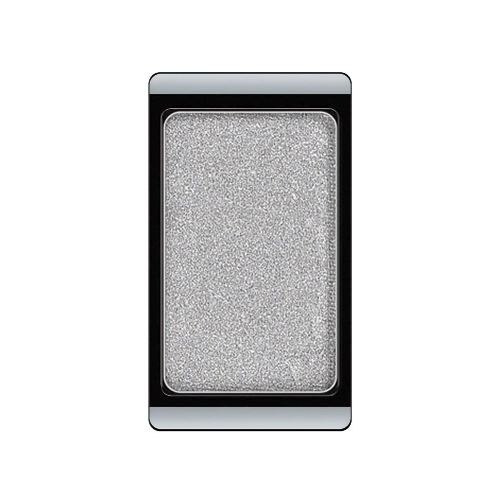 Eyeshadow pearl