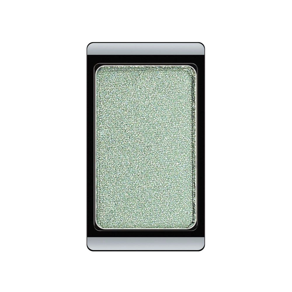 Eyeshadow pearl