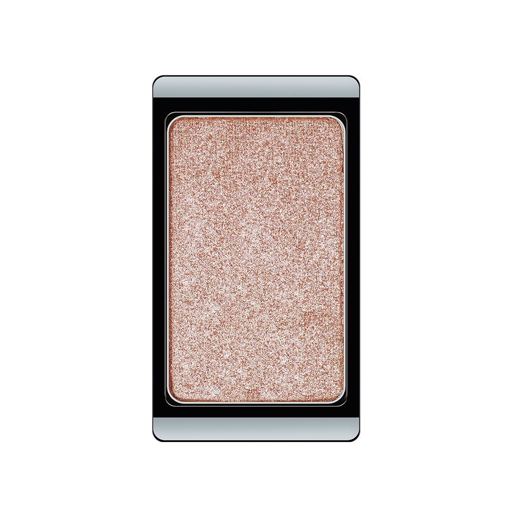 Eyeshadow pearl