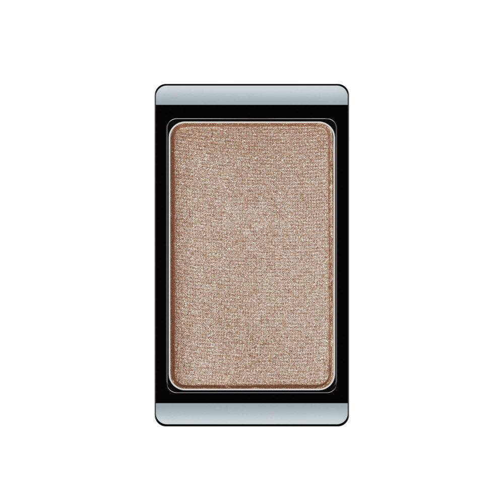 Eyeshadow pearl