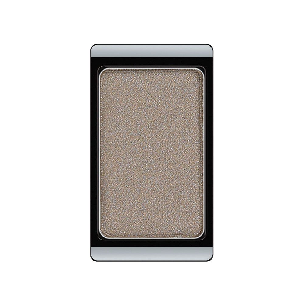 Eyeshadow pearl