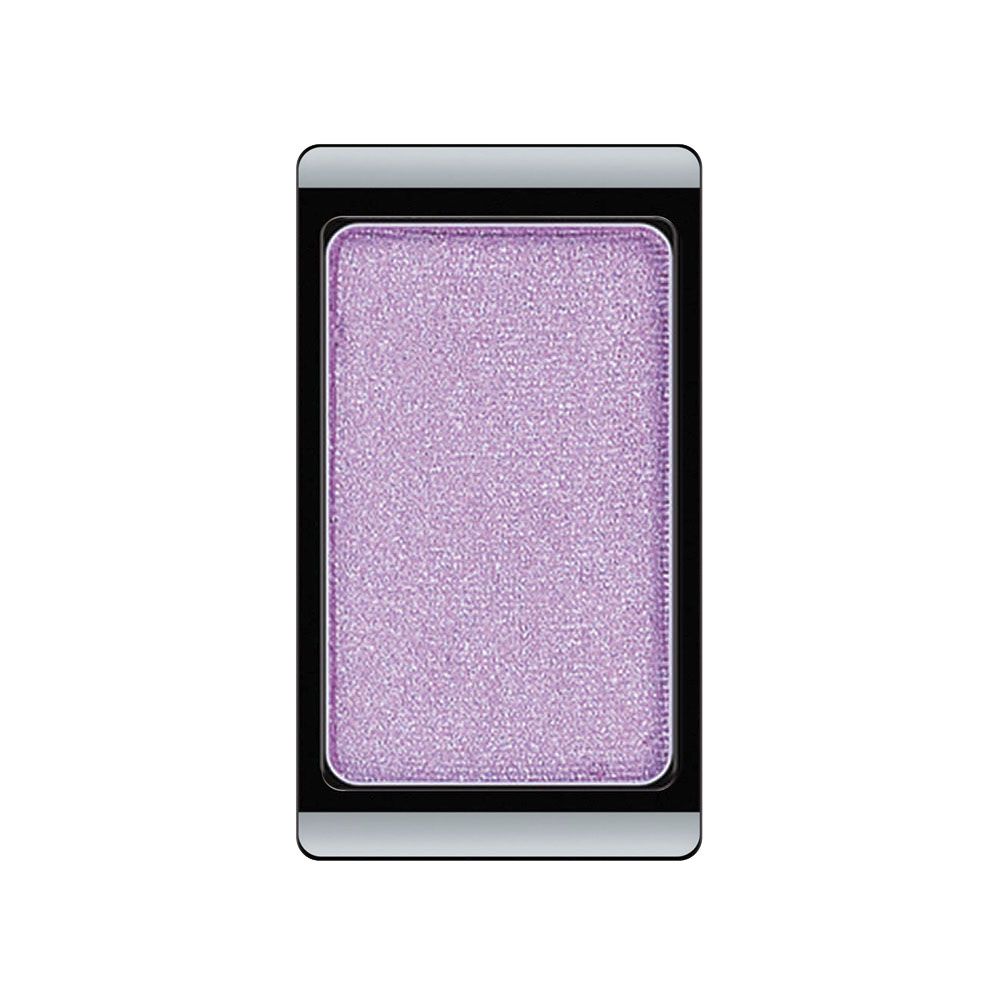 Eyeshadow pearl